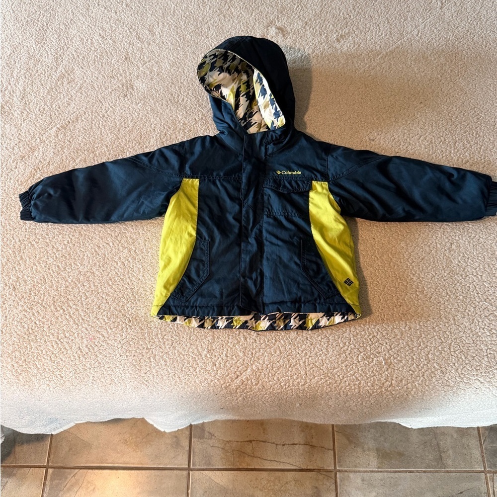 Columbia Kids' Navy and Green Reversible Hooded Jacket 4t